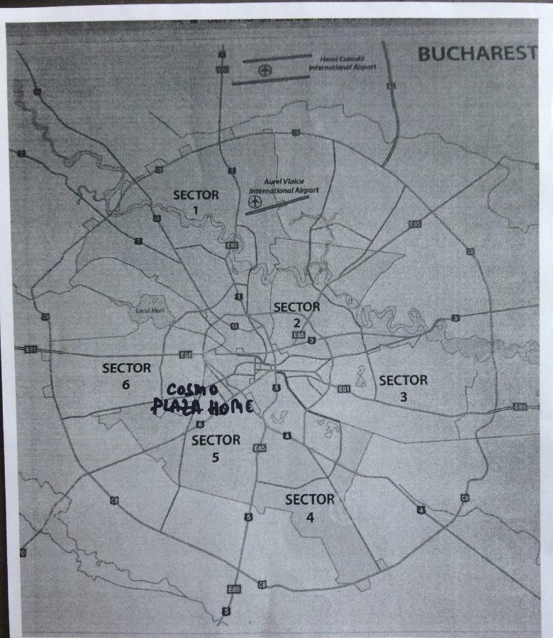 Cosmo Plaza *